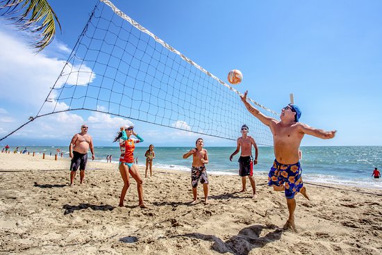 VOLEY PLAYA: EL DEPORTE SOCIALIZADOR